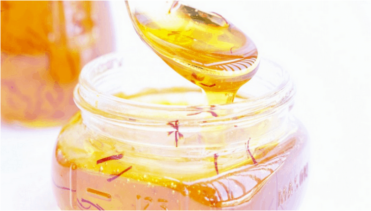 ngâm saffron với mật ong